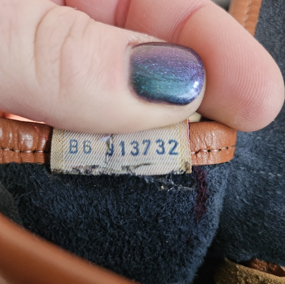 Dooney & Bourke vintage sholder bag - Picture 8 of 8